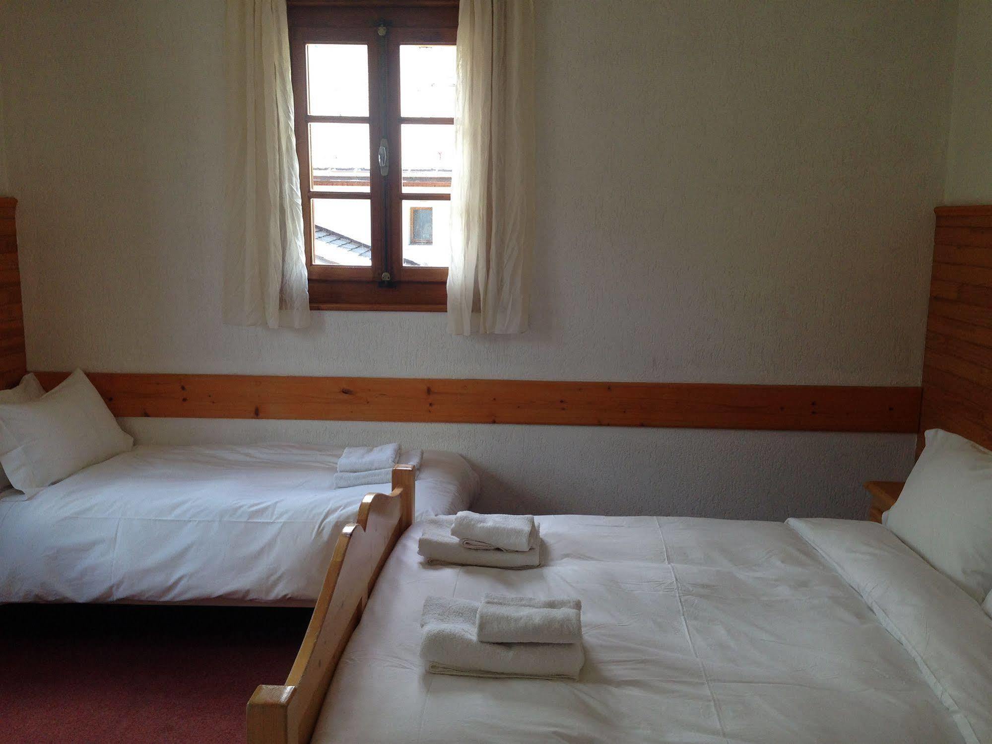 Hotel L'Aubergade Морзин Экстерьер фото